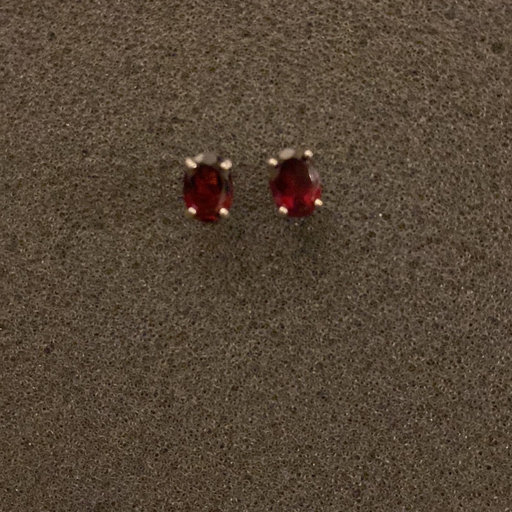 JTV stud earrings - Picture 2 of 6